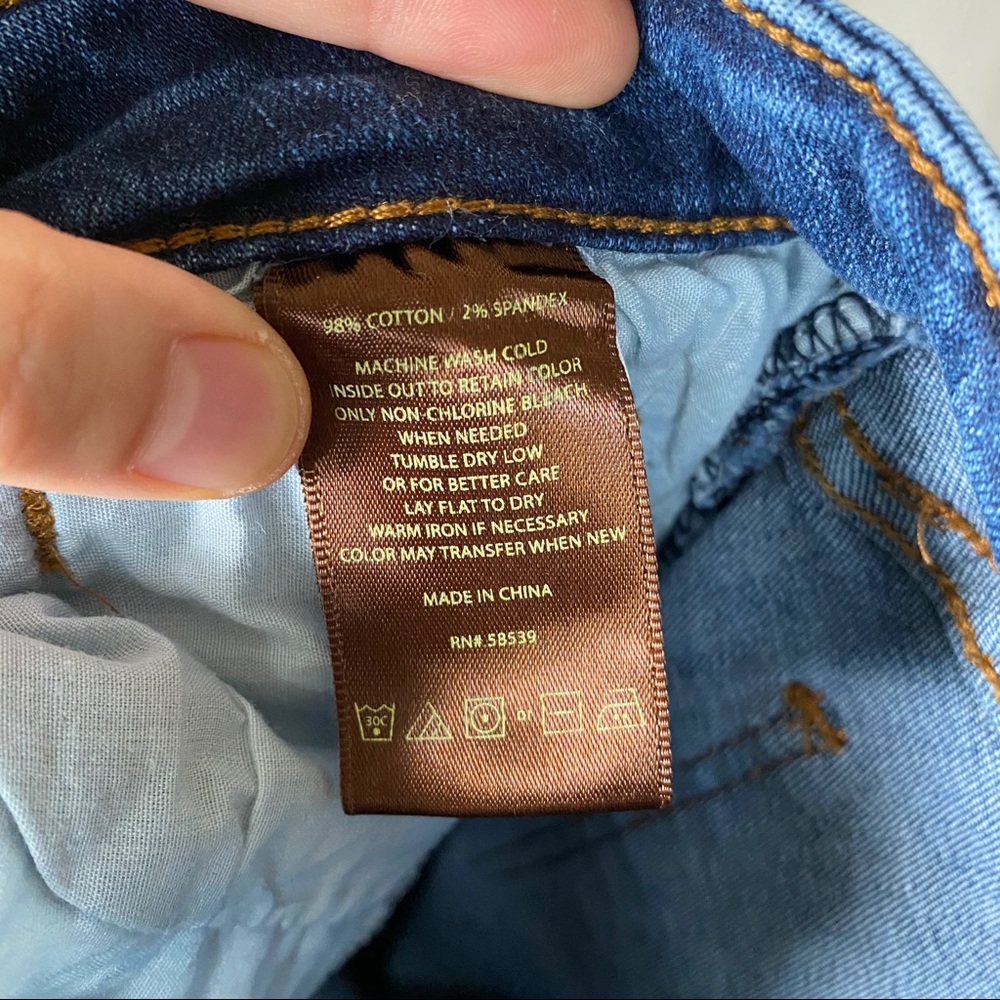 KUT from the Kloth Straight Leg Jeans Medium Wash - Picture 7 of 11